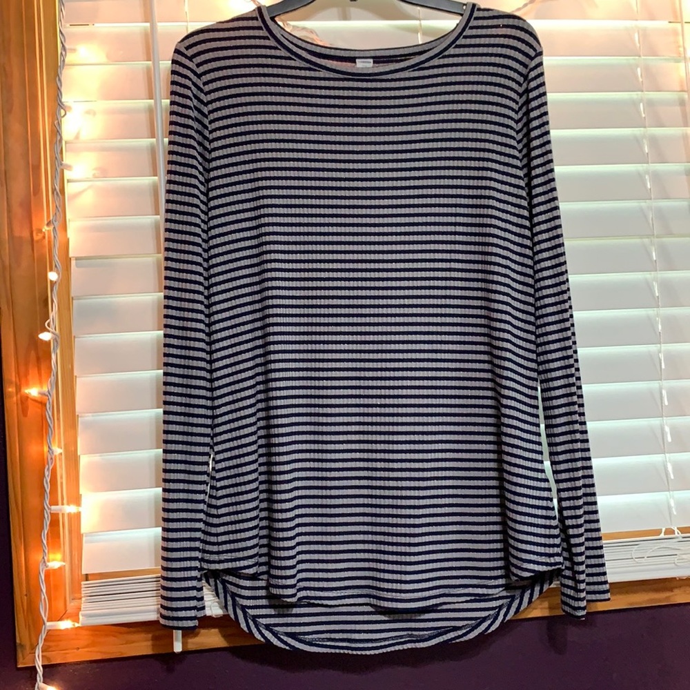 ☀️ 3 for $30 Old Navy Long Sleeved Striped Top
